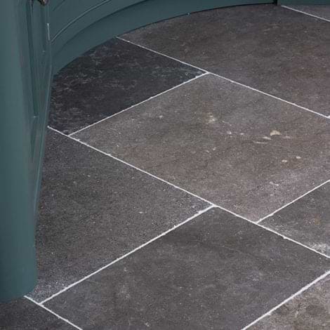 Corfe Limestone Tumbled Finish Tiles - Hyperion Tiles Ltd