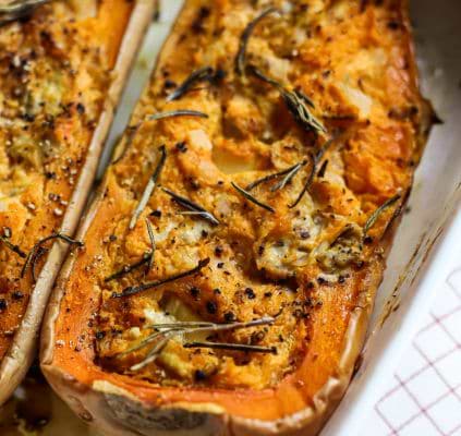 Butternut farcie au camembert vegan