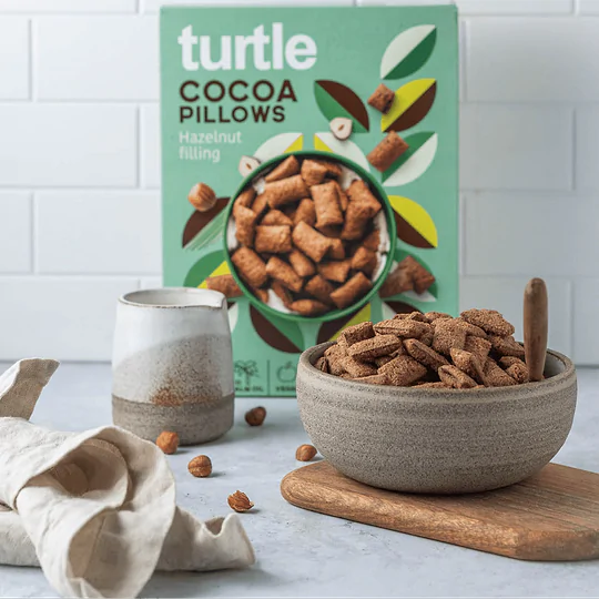 Turtle Cocoa Pillows Hazelnut Filling Organic