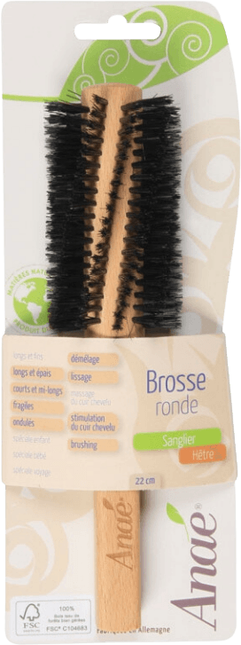 Round hairbrush with wild boar hair
