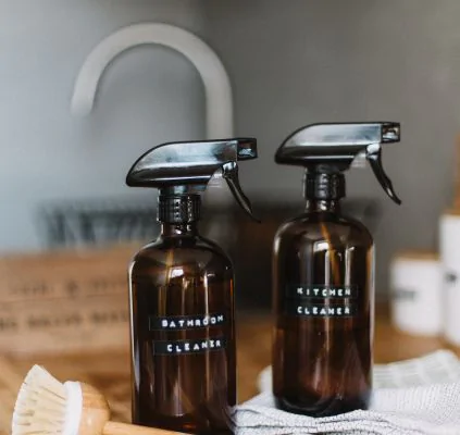 Spray dégraissant et détartrant écologique 