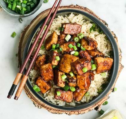 Gerookte tofu bowl recept