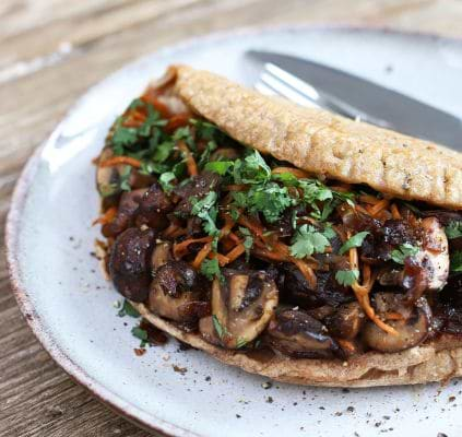 Recette de pancake salé et vegan aux champignons (IG bas)