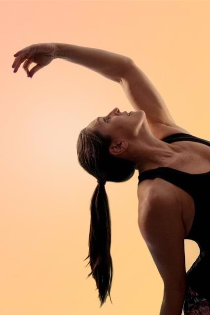 Lady doing yoga posse